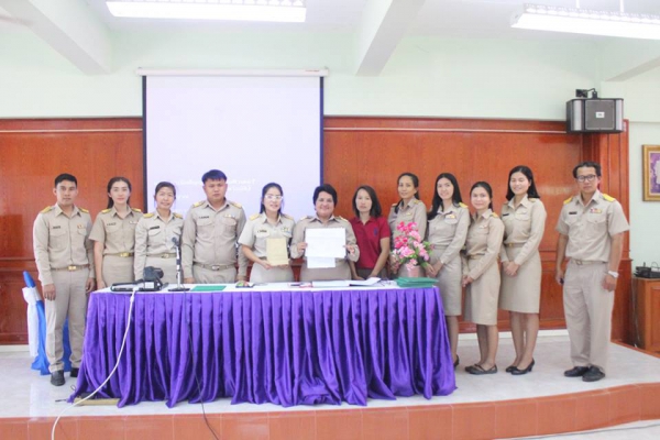 กรรมการตรวจนับจำนวนนักเรียน